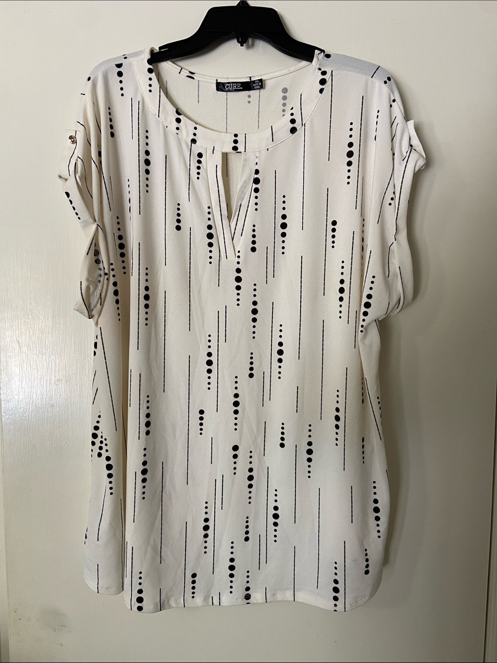 Chic Cream Printed Roll-Tab Tunic by Cato